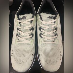 Avia Mint Green Running Sneakers